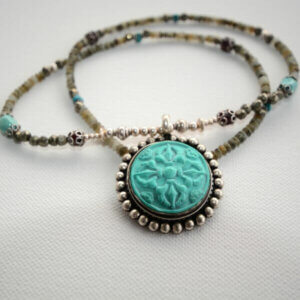 turquoise tibetan amulet necklace / türkis-amulett Halskette