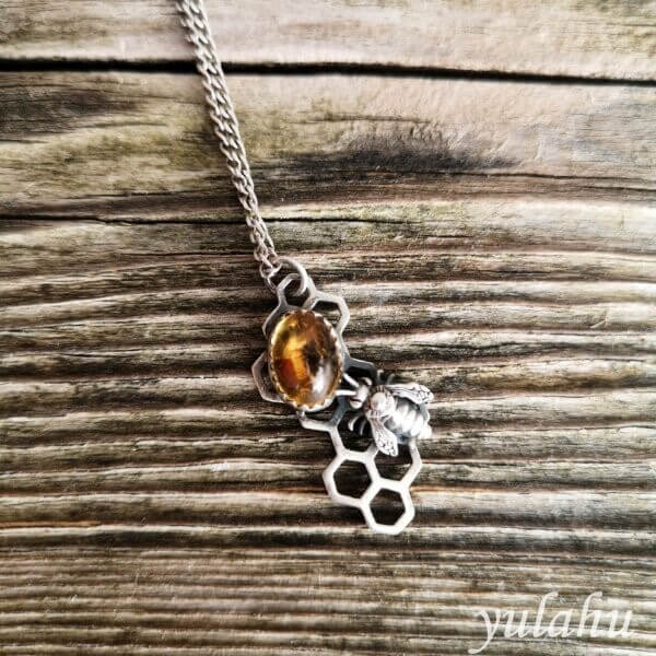 Save the Bees Little Pendant 1 scaled e1647597941499